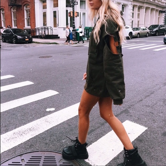 LF Sweaters - New! LF/Emma &Sam  open sweatshirt  NWT